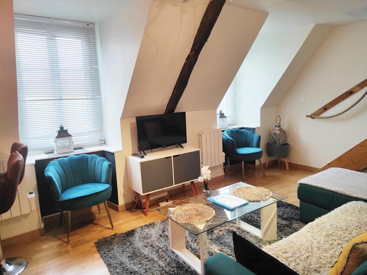 Appartement Saint Malo Vue Sur Mer Et Sur Intra Muros, Ferry, Plage Et Commerces A 50 M Apartment Saint-Malo